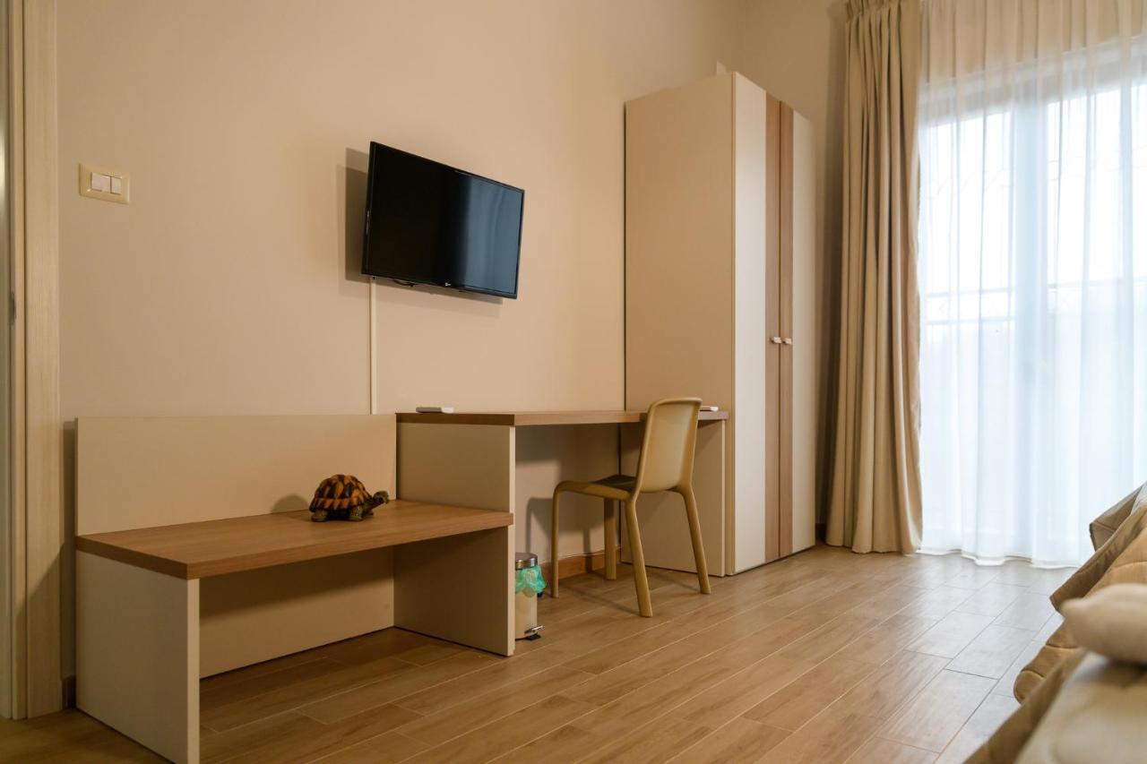 Bee Happy - Bed And Breakfast Дзаферана Етнеа Екстериор снимка