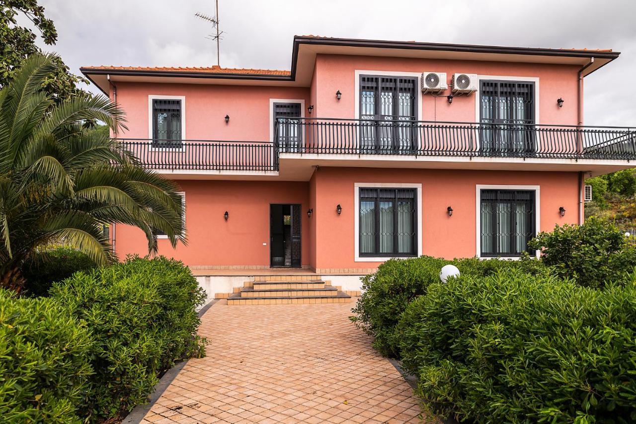 Bee Happy - Bed And Breakfast Дзаферана Етнеа Екстериор снимка