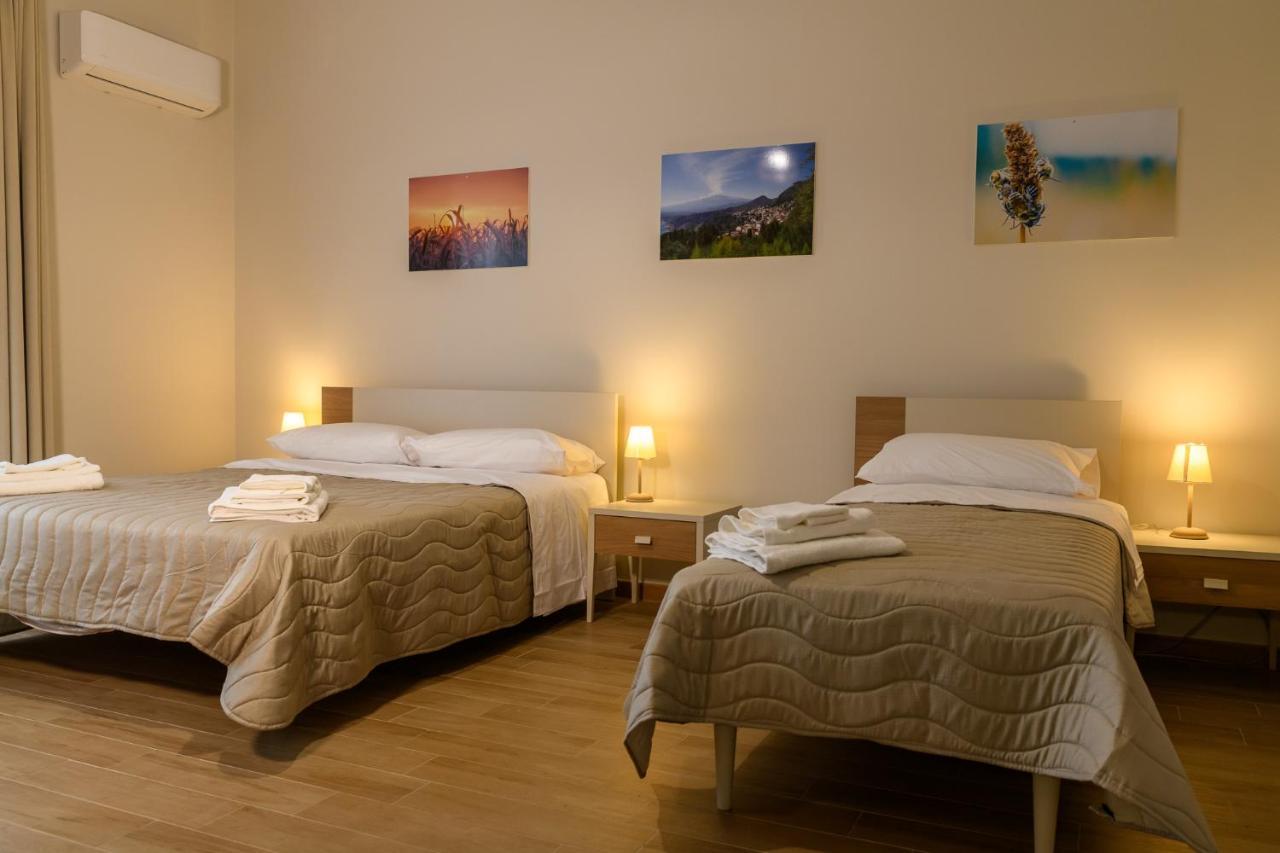 Bee Happy - Bed And Breakfast Дзаферана Етнеа Екстериор снимка
